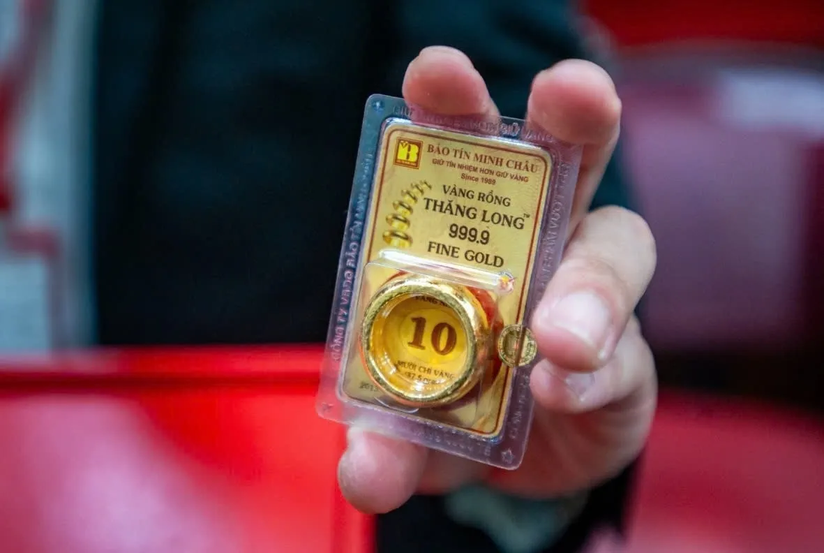 gi&aacute; v&agrave;ng 