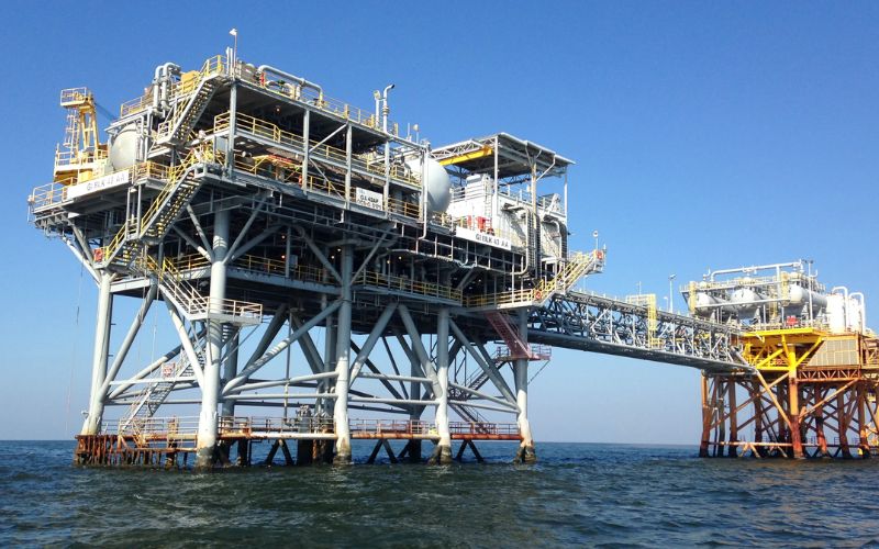 Gi&aacute; dầu th&ocirc; giảm hơn 2 USD 