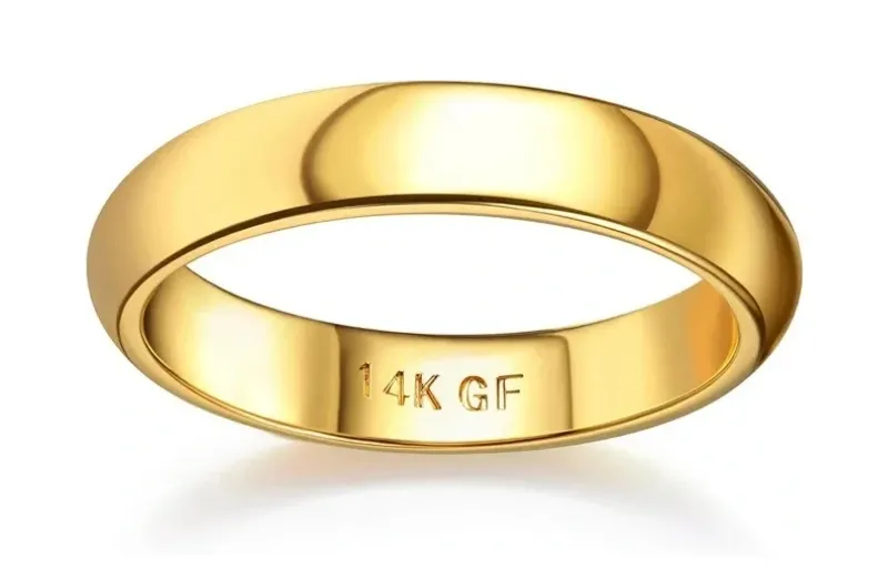 Một trong những phương pháp đơn giản nhất để xác định vàng 14K là quan sát các ký hiệu được khắc trên trang sức.