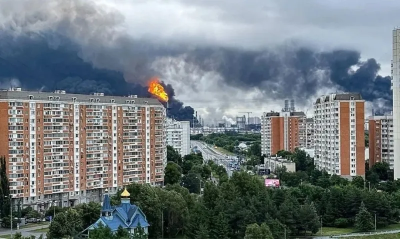 V&agrave;o cuối tuần qua, qu&acirc;n đội Ukraine đ&atilde; thực hiện một loạt cuộc tấn c&ocirc;ng mạnh v&agrave;o c&aacute;c mục ti&ecirc;u qu&acirc;n sự của Nga tại b&aacute;n đảo Crimea