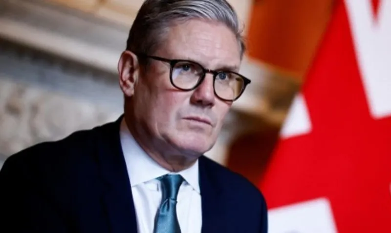 Thủ tướng Anh Keir Starmer tuy&ecirc;n bố từ chức, mở đường cho người kế nhiệm &mdash; được đồn đo&aacute;n l&agrave; Andy Burnham, cựu thị trưởng Manchester