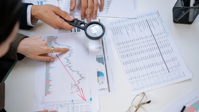 Để giao dịch hợp đồng ph&aacute;i sinh n&ocirc;ng sản hiệu quả, nh&agrave; đầu tư cần kết hợp cả ph&acirc;n t&iacute;ch cơ bản v&agrave; ph&acirc;n t&iacute;ch kỹ thuật.