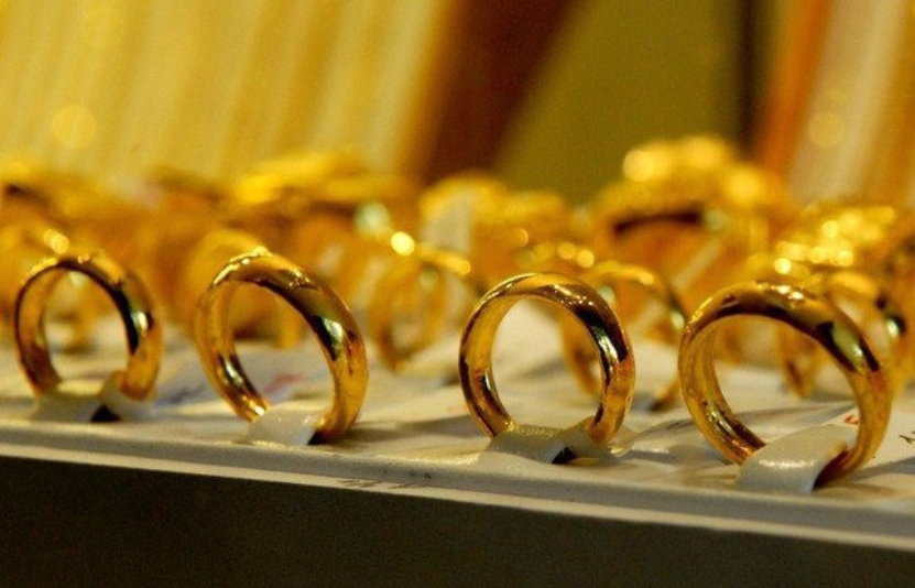 Gi&aacute; v&agrave;ng ng&agrave;y 2/10