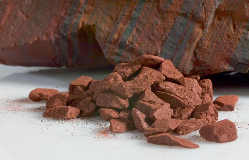 Lượng nhập khẩu tăng mạnh, thuế quan siết chặt – Giá quặng sắt khó phục hồi?