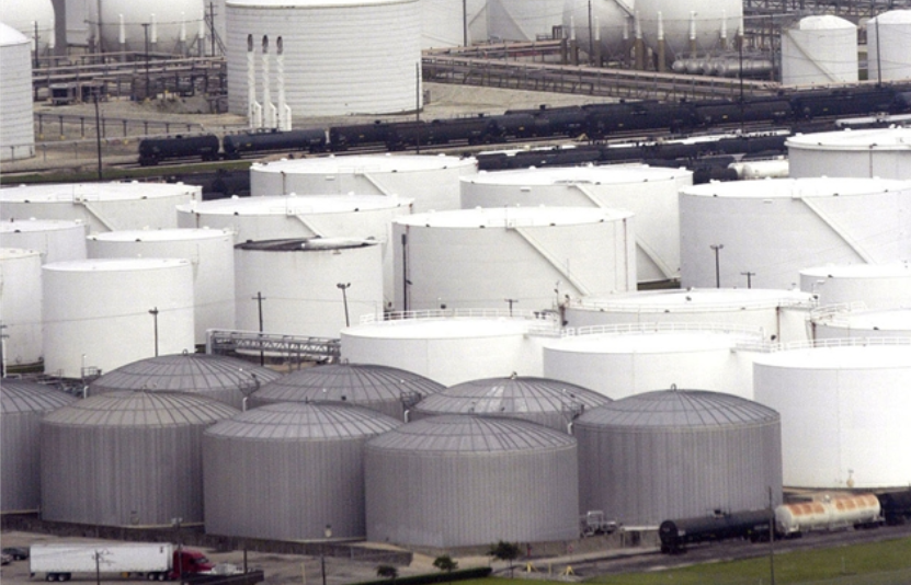 giá dầu thế giới 25/12