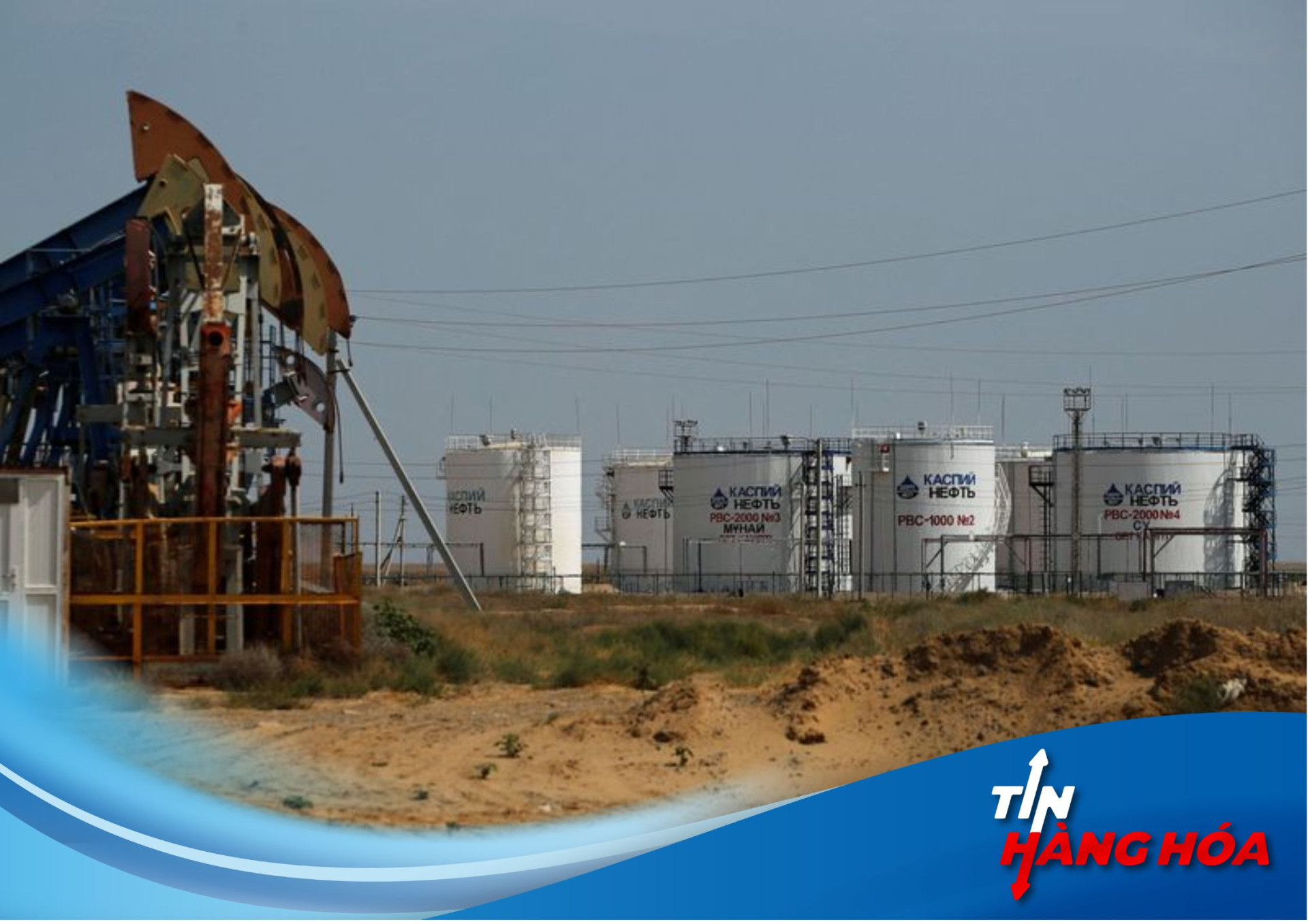 Một g&oacute;c nh&igrave;n cho thấy c&aacute;c xe tăng tại mỏ dầu Airankol do Caspiy Neft vận h&agrave;nh ở V&ugrave;ng Atyrau, Kazakhstan