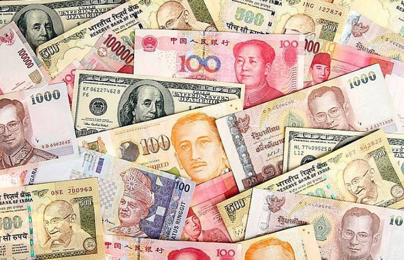 Tiền tệ châu Á đỏ sàn khi đô la Mỹ áp đảo