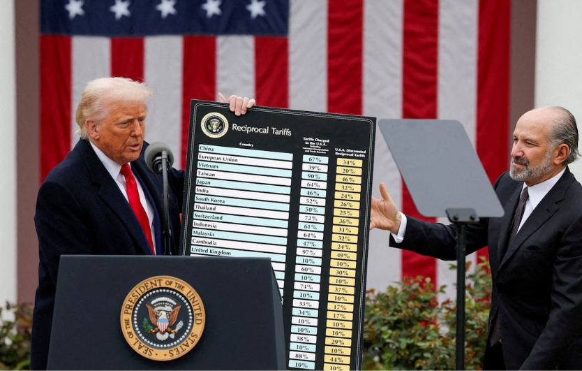 T&ograve;a &aacute;n Mỹ nghi ngờ về ch&iacute;nh s&aacute;ch thuế của &ocirc;ng Trump