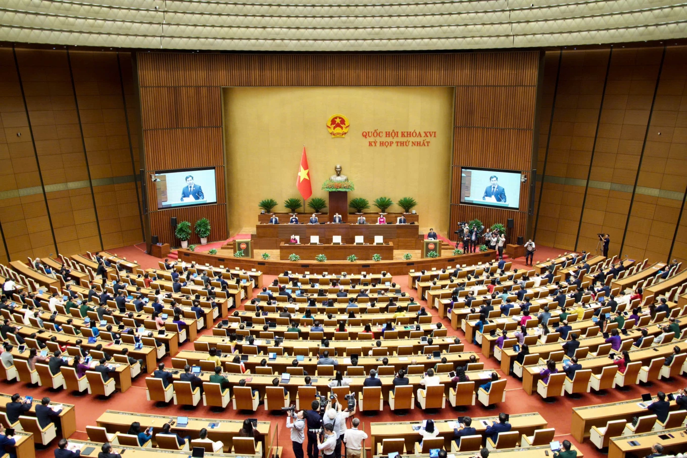 Quốc hội chốt 8,22 triệu tỷ đồng đầu tư công giai đoạn 2026–2030