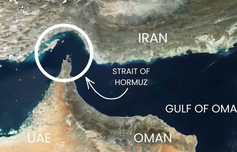 Gián đoạn tại eo biển Hormuz làm gia tăng rủi ro nguồn cung năng lượng toàn cầu