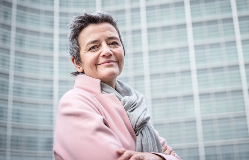 “Bóng hồng thép” EU: Người khiến các gã khổng lồ công nghệ phải cúi đầu là ai?