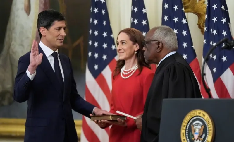 Tân Chủ tịch Fed Kevin Warsh tuyên bố làm điều “bất khả thi” mà ông Powell còn dang dở