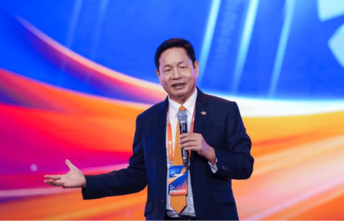 Bí mật đằng sau quyết định của CEO Nvidia khi chọn Việt Nam làm 