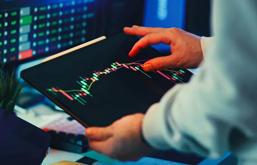 Chứng khoán Mỹ: Nasdaq thiết lập chuỗi tăng dài nhất trong 17 năm