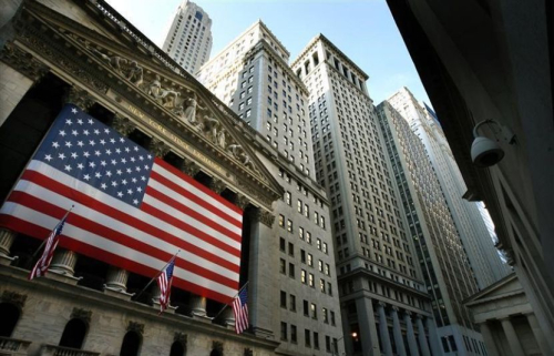 Chứng khoán Mỹ 2025: Tăng trưởng ổn định hay biến động khó lường?