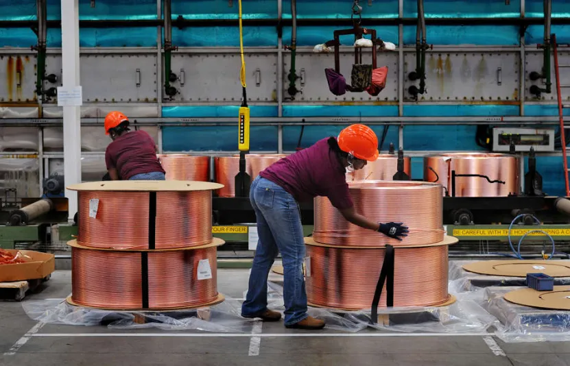 Giá đồng lao dốc vì Trump giữ nguyên thuế nhập khẩu, đồng USD tăng mạnh