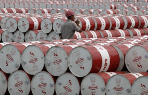 Dầu thế giới tăng vào thứ 5 trước thềm cuộc họp OPEC+ hi vọng vào việc cắt giảm nguồn cung