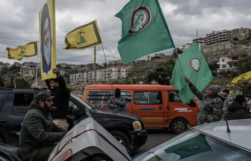 Xung đột Israel-Hezbollah nóng lại: Không kích đẫm máu, lệnh ngừng bắn trên bờ vực tan vỡ