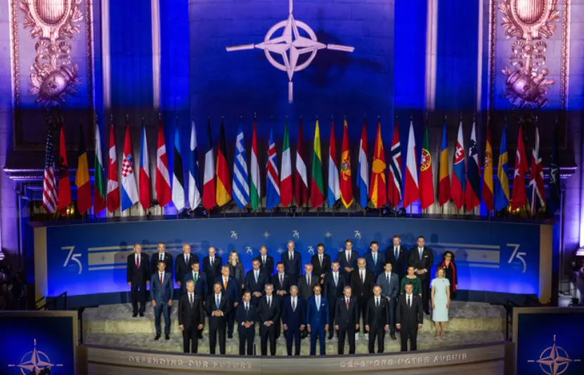 Sốc: Tổng thống Ukraine tuyên bố không bao giờ chấp nhận lời mời của NATO do đâu?