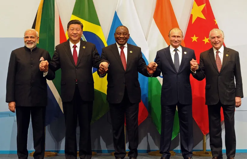 BRICS và thách thức từ Mỹ: Kế hoạch phi USD hóa liệu có thể thành công?