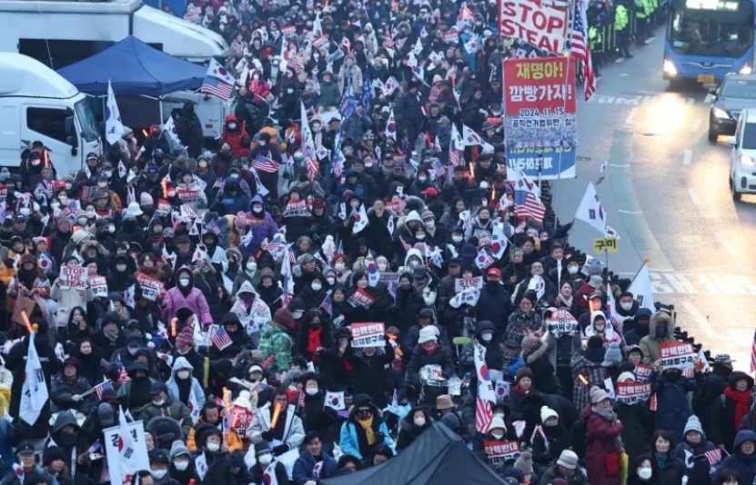 Hàn Quốc: Cảnh sát và CIO đùn đẩy trách nhiệm, lệnh bắt Tổng thống Yoon Suk-yeol bị trì hoãn!
