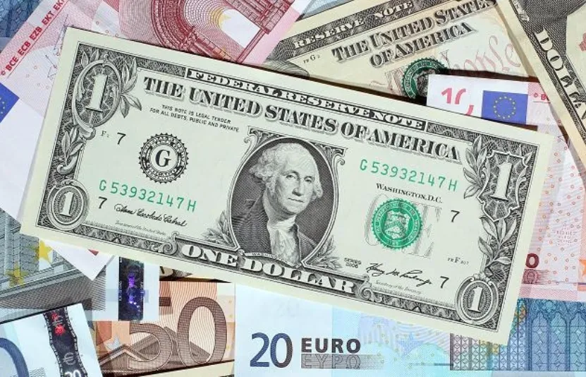 Sức mạnh USD “đè bẹp” yên và euro trước cơn bão chính sách từ Nhà Trắng