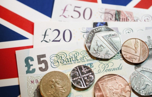 Lương lao động Anh tăng vọt, liệu Ngân hàng Anh có thay đổi quyết định lãi suất?